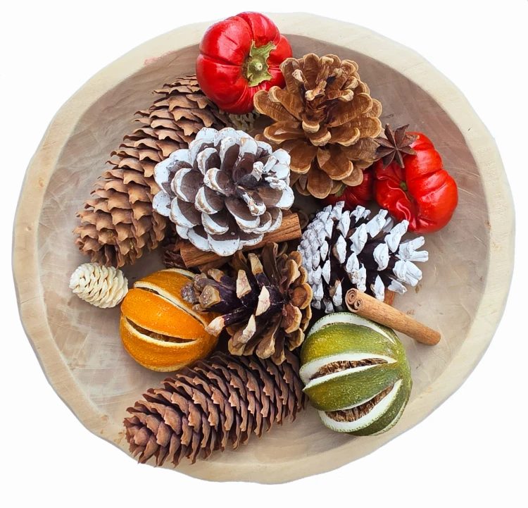 potpourri-kompozycja-misa-drewniana-zblizenie